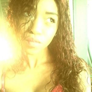 Meet your Posher, Siraina